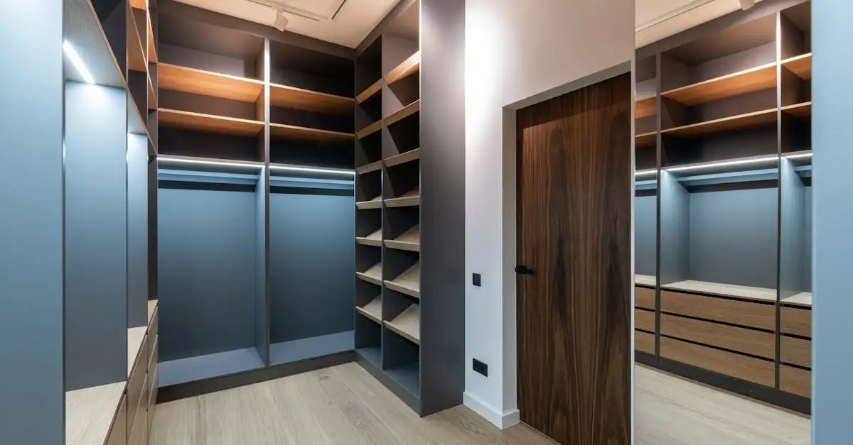 Grand Miroir Bois : Décoration Murale Élégante et Design